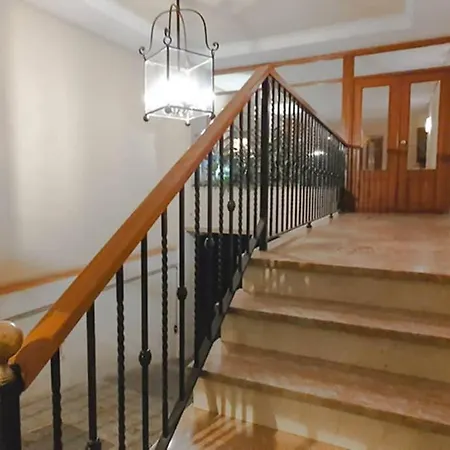 Next To Catedral Apartamento Sevilla